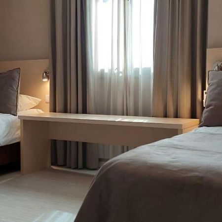 Fuente Mayor Hotel Centro Mendoza Kültér fotó